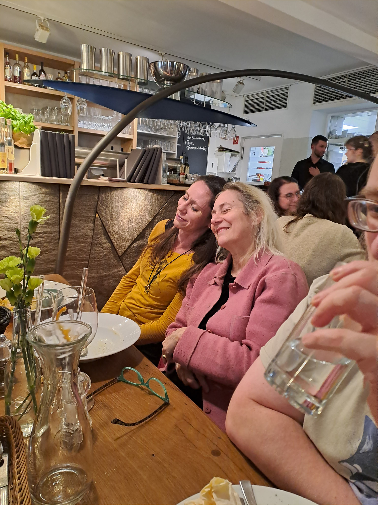 20230401191229 191228